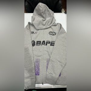 Bape hoodie Size XL